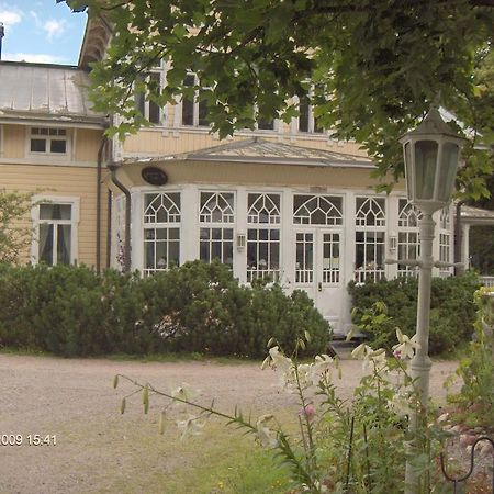 Bed and Breakfast Jokelan Kartano Холлола Экстерьер фото