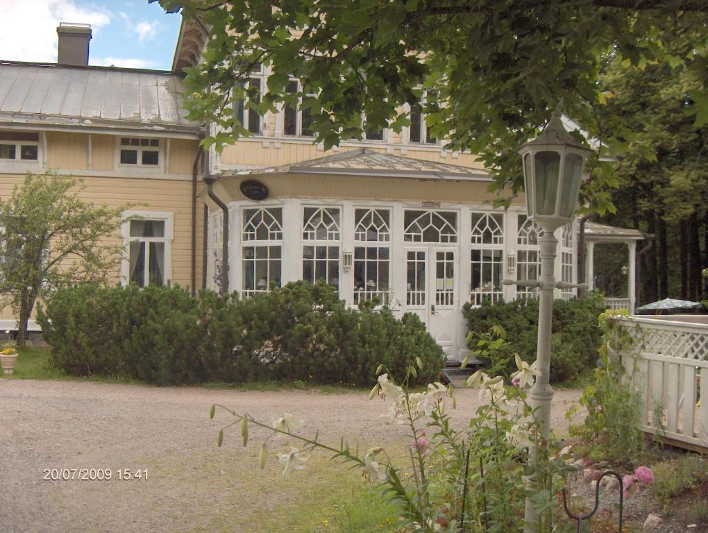 Bed and Breakfast Jokelan Kartano Холлола Экстерьер фото